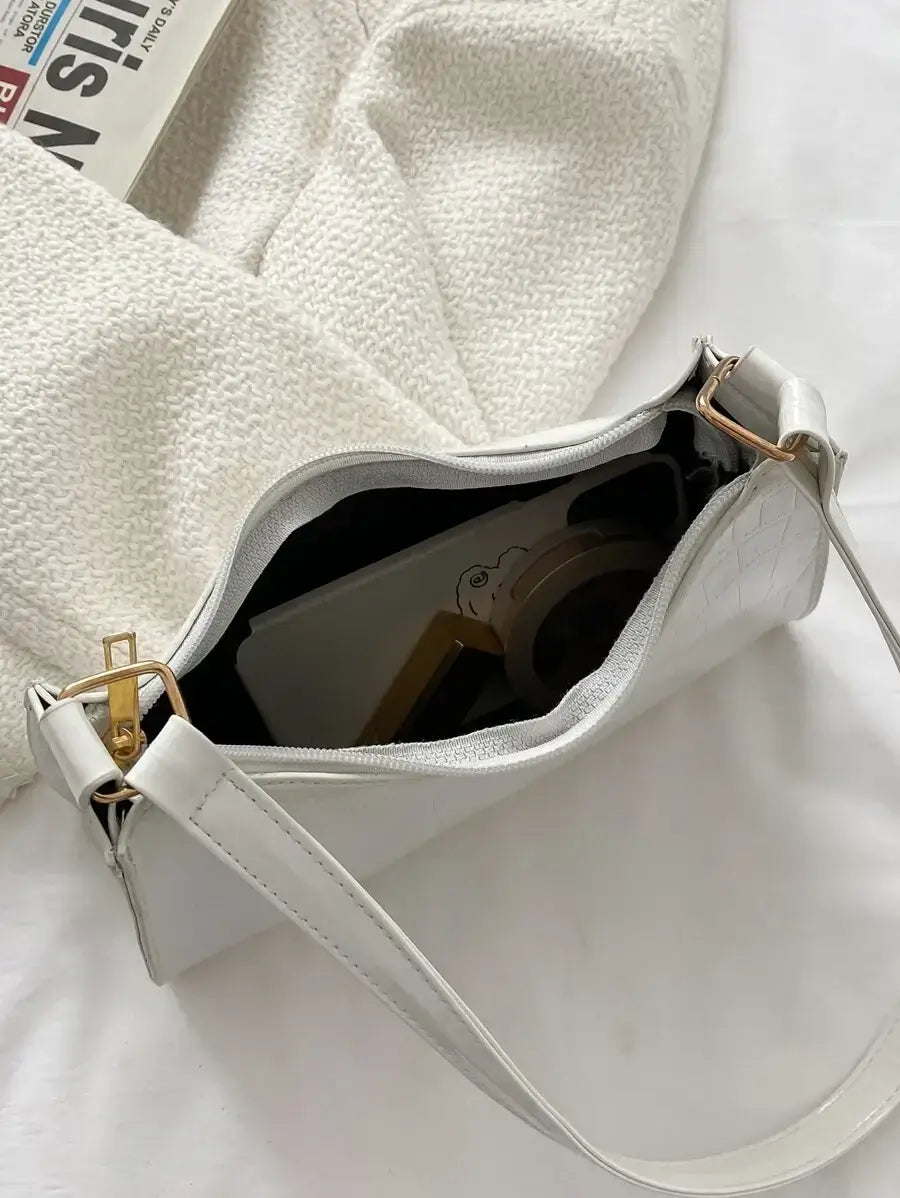 Classic Shoulder Bag