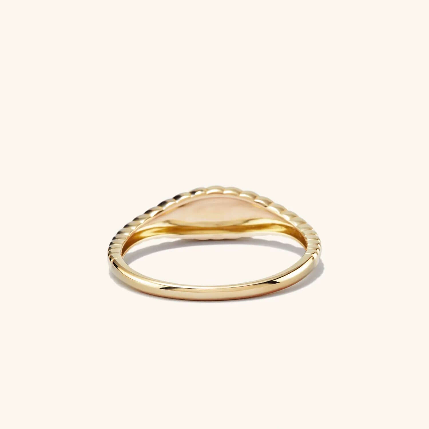 Croissant shaped ring in gold color