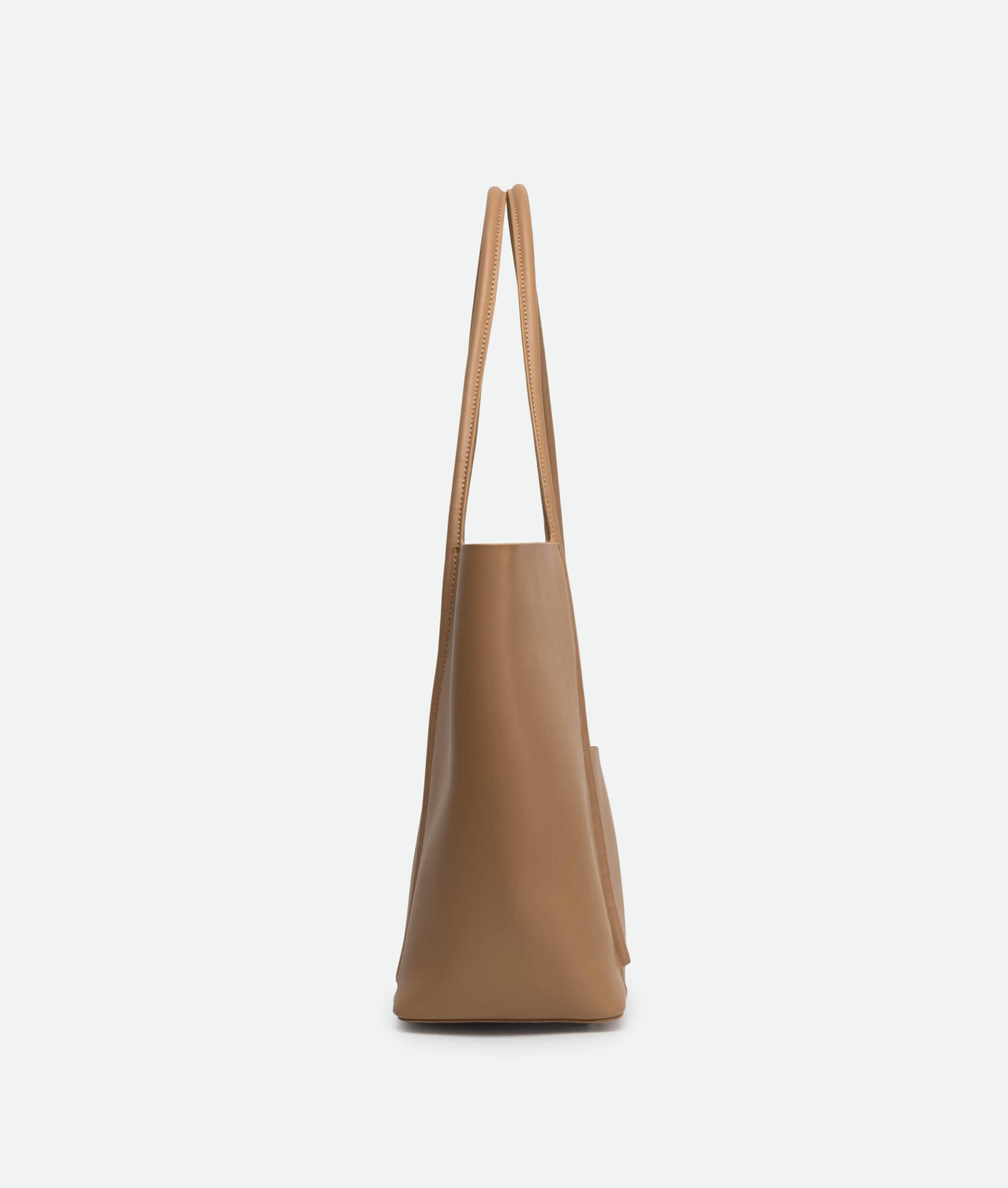 Brown leather tote bag