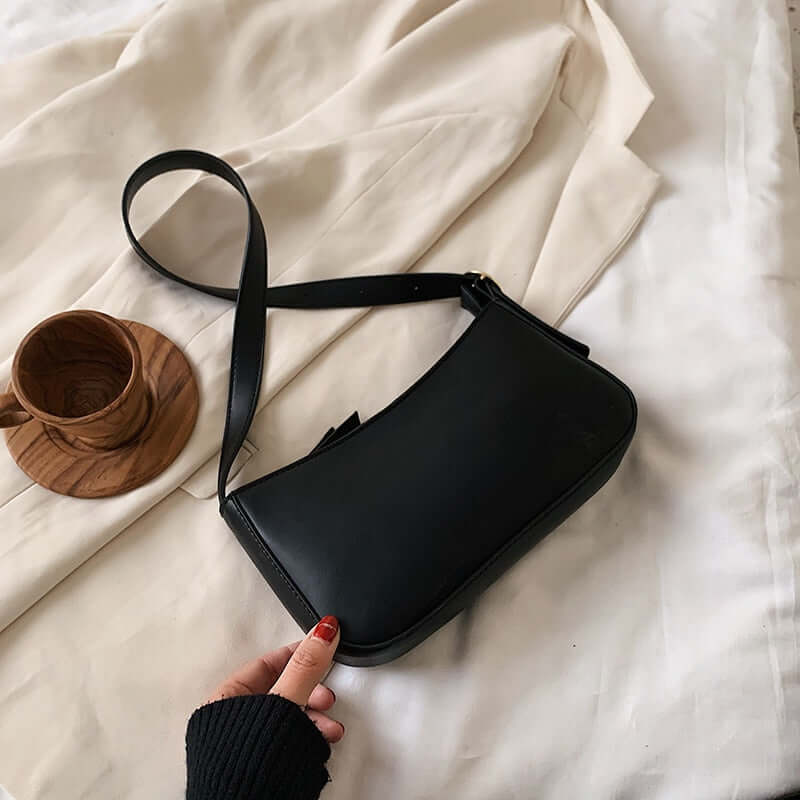 Black shoulder purse