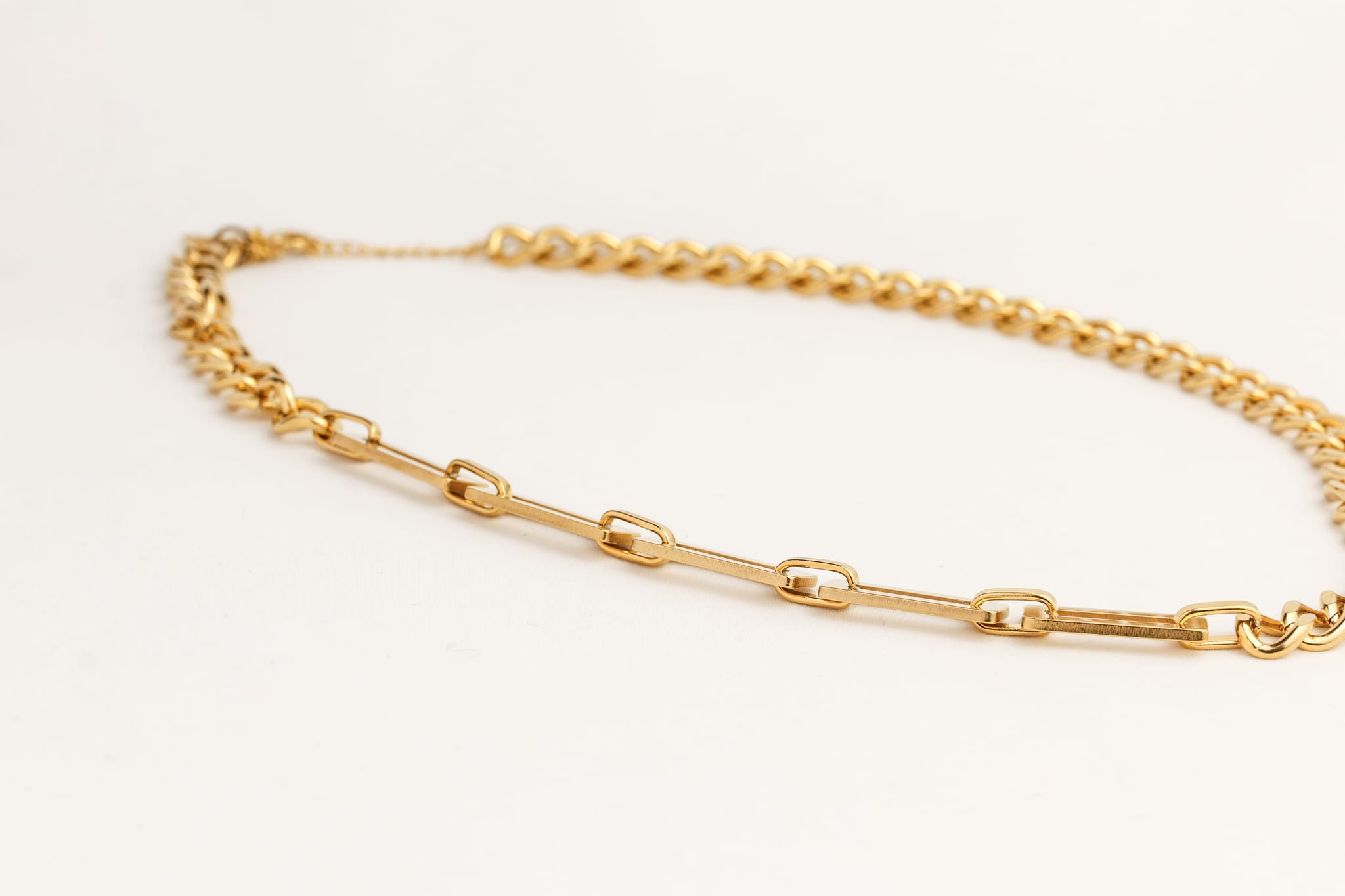 Gold chain  necklace